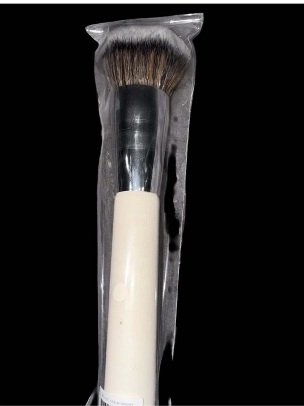 HALEYS Beauty White Handle Makeup Brush